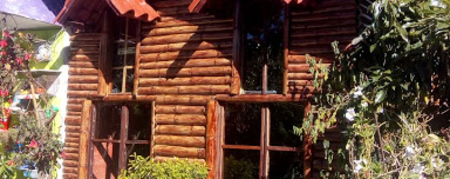 La Cabaña de Beto y el Jardín de Carmen