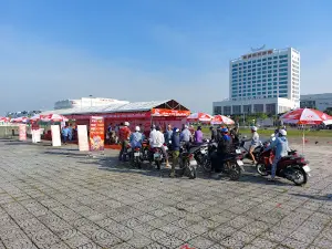Quảng trường phường 9