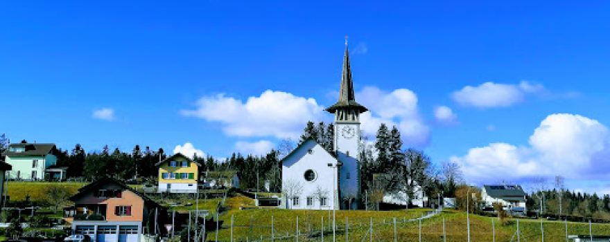 Turnhalle und Gemeindesaal
