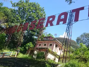Tangga Seratus