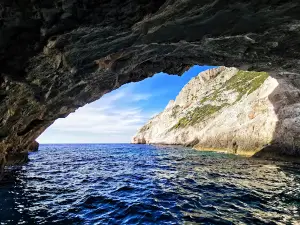 Porto Vromi Maries