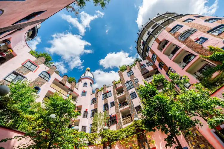 Hotel dekat Herrenkrug Park