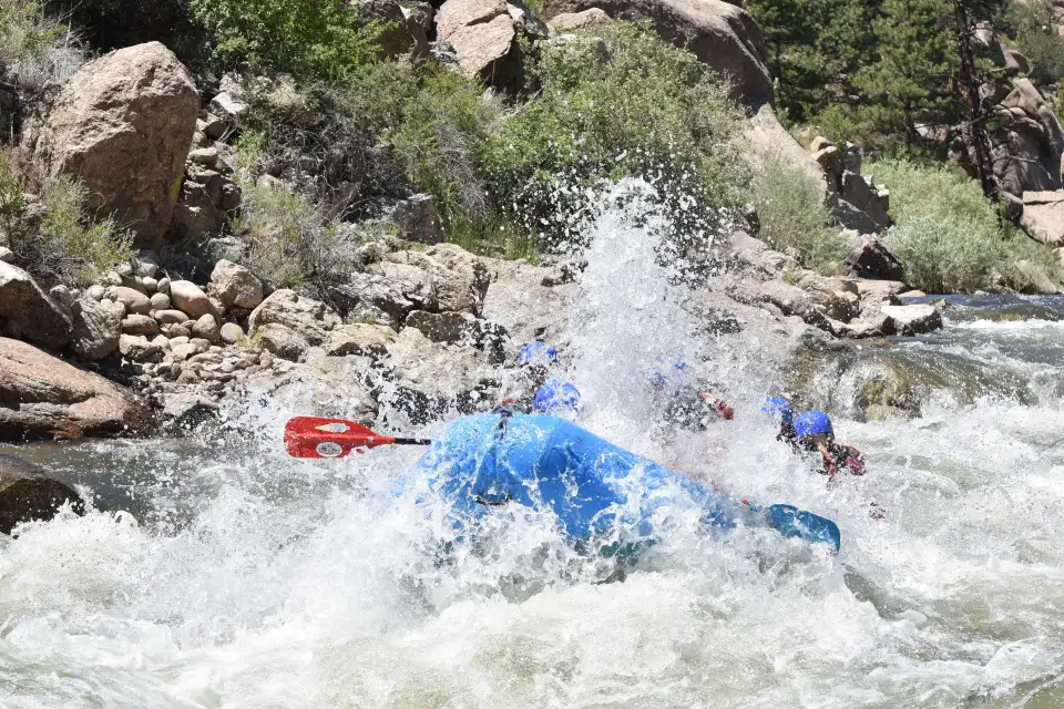 5_Lost Paddle Rafting