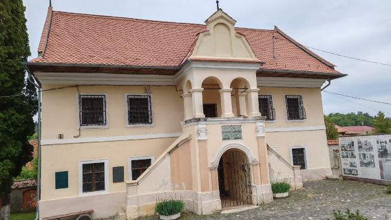 "The First Romanian School" Museum