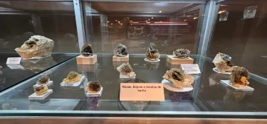 Northeast Museum of Minerals and Gems