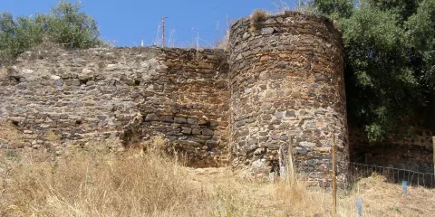 Castelo da Seda （Ruinas）