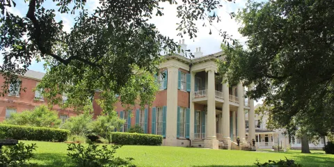 Magnolia Hall