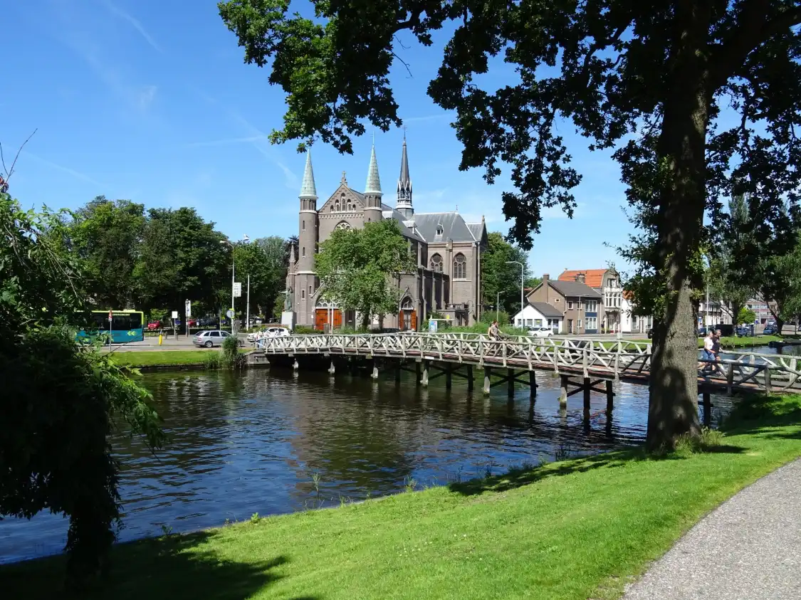 Hotels in der Nähe von Molen van Groot (Piet)