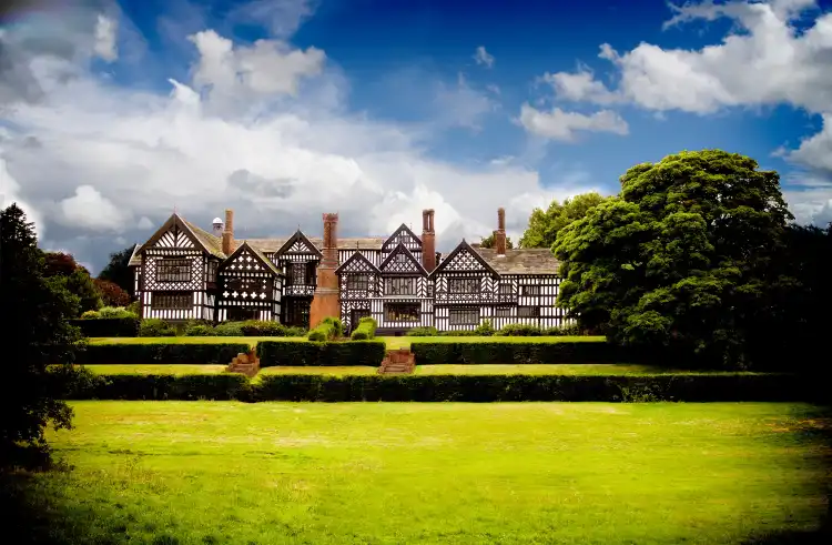 Hotels in Bramhall