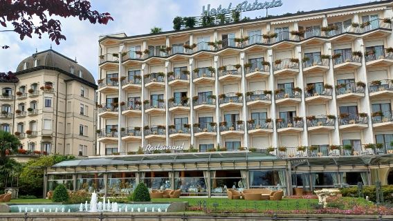Lungolago Stresa
