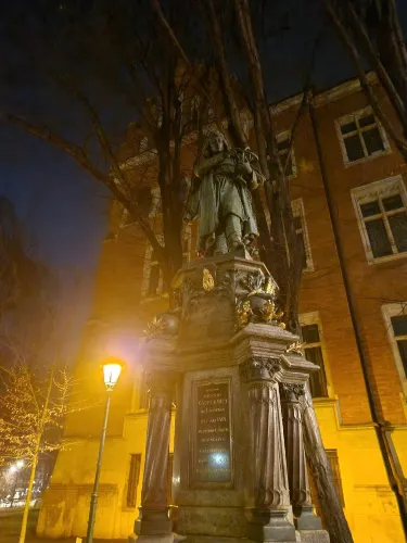 คลาสบอลนิวม