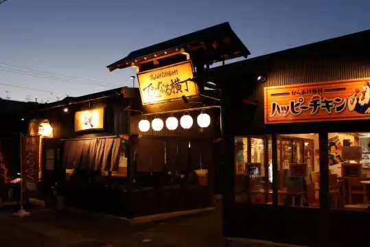 でこなる横丁周辺のホテル