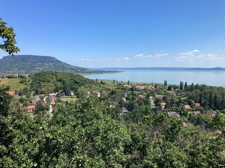 Hotels in Szigliget