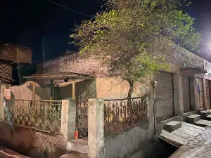 Sarai Gate