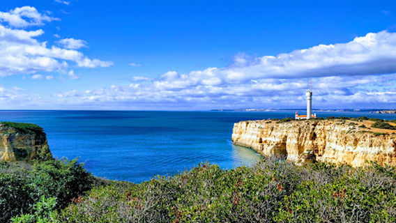 Ponta do Altar Lighthouse