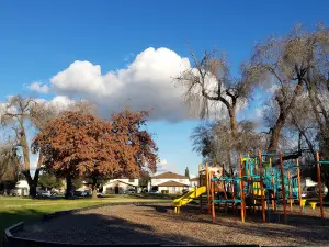 Louis Park