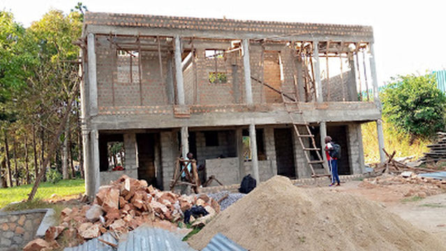 Rönesans kamp kampala