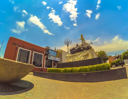 Statue Honoring Bullfighter Rudolfo Gaona
