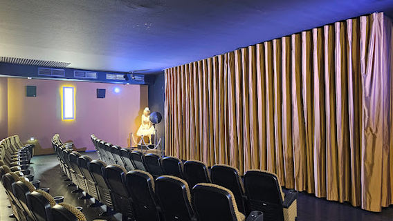Rex Kino