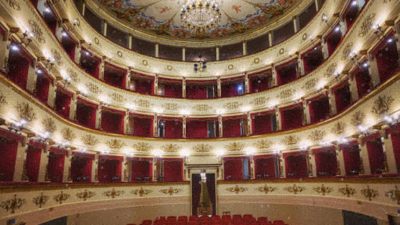 Teatro Comunale Luca Ronconi