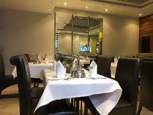 Delhi Deluxe Restaurant