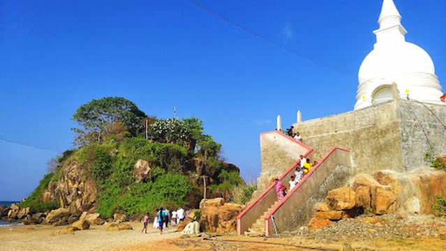 Kuchchaveli Samudragiri Pichchamal Viharaya