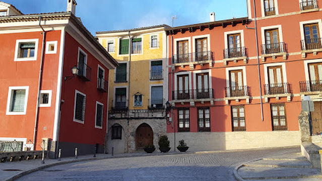 Esclavas Carmelitas de la Sagrada Familia