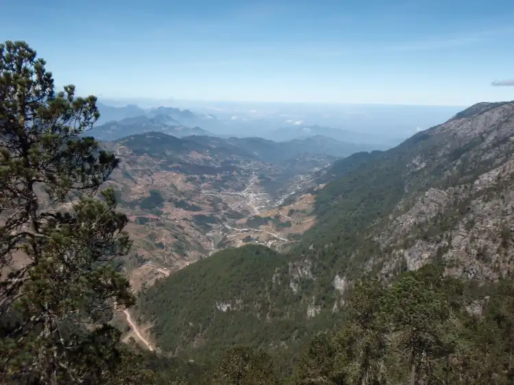 Khách sạn 2 Sao tại Huehuetenango, Guatemala