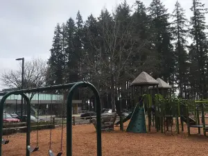 Shute Park Aquatic & Recreation Center
