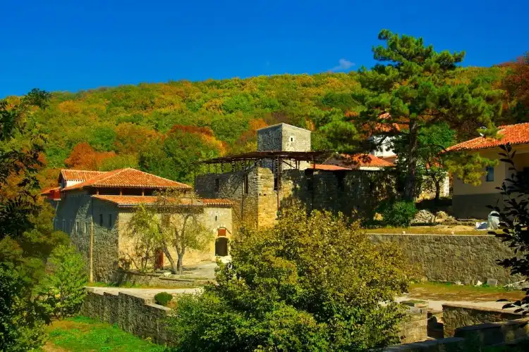 Hotels near Antelope Park Safari Ranch