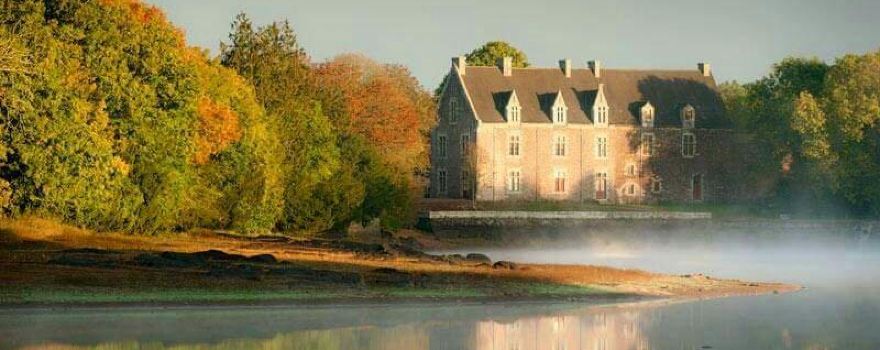Château de Comper - Arthurian Centre