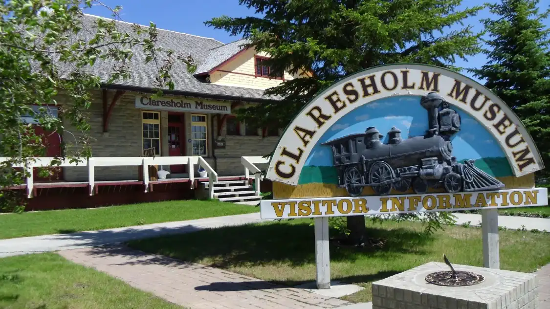 Hotel in zona Claresholm & District Museum