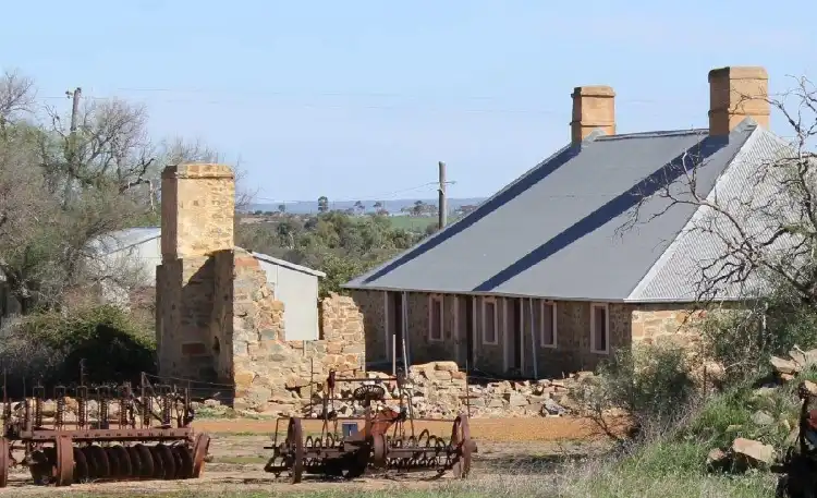 Hotels in Carnamah