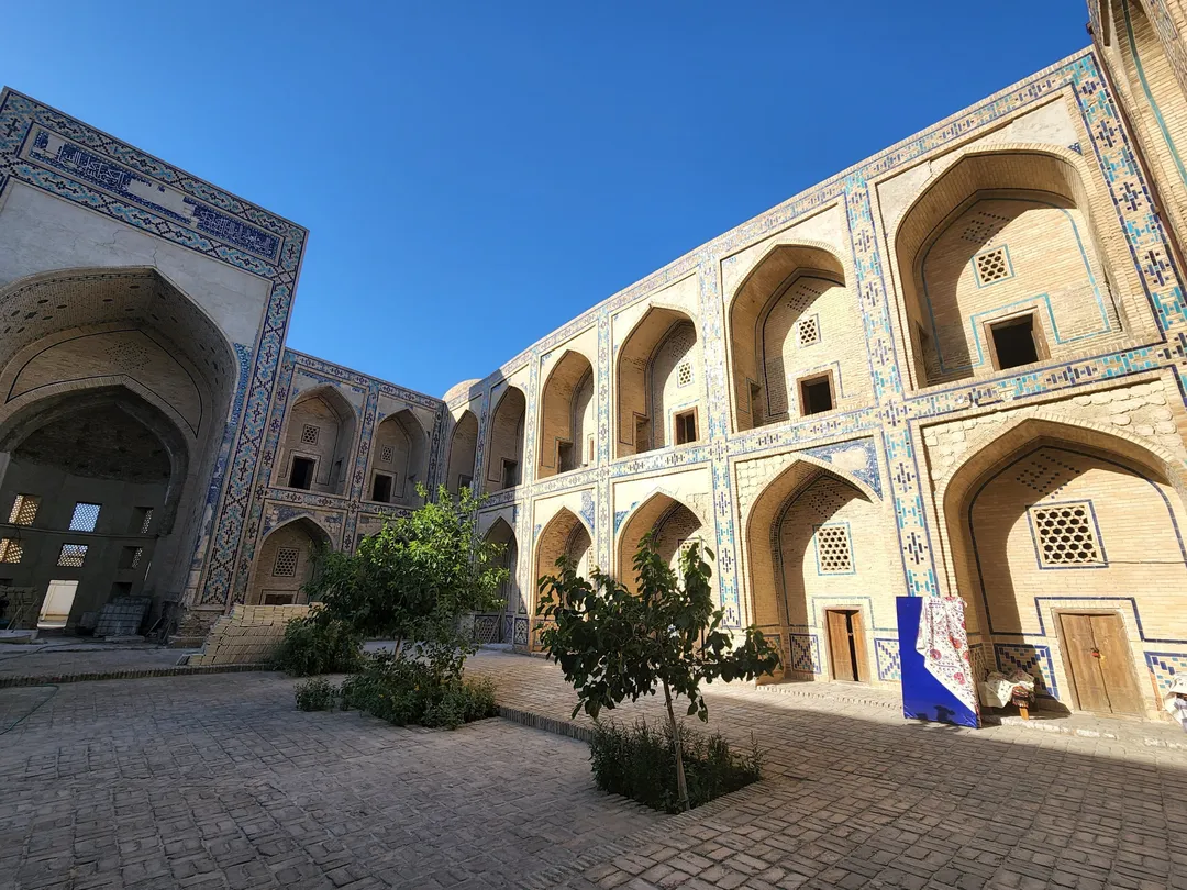 2_Ulugbek Madrasah