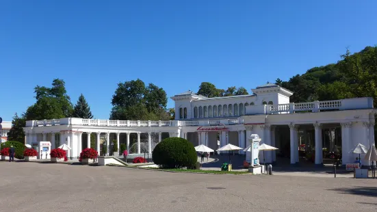 Colonnade