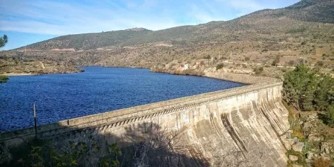 Embalse Charco Del Cura