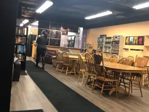 Card's Board Game Cafe
