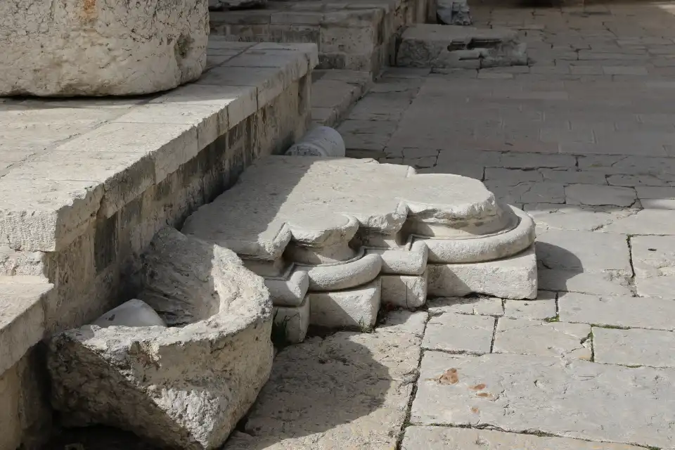 1_Crusader Cross