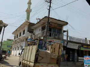 Masjid-e-Tur