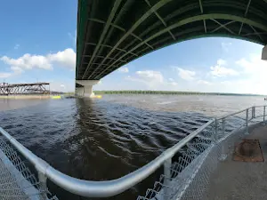 Lake Showme Park