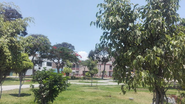 Divino Maestro Park