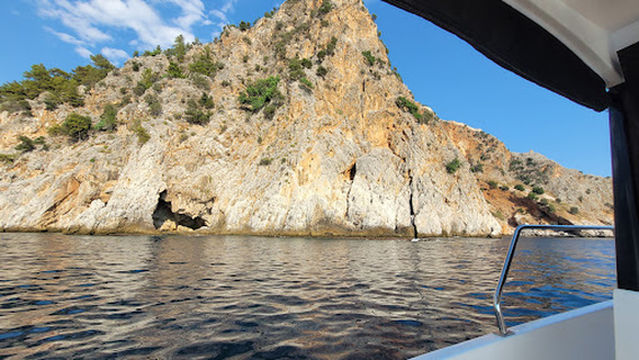 DEEP AQUA Dive Center