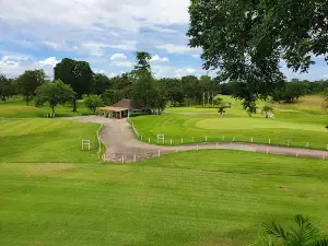 Dragon Hills Golf & Country Club