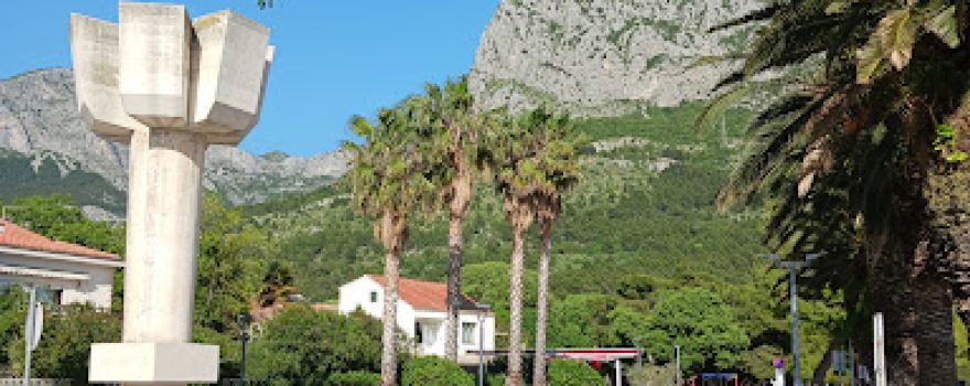 Glavna Plaža "Zaostrog"