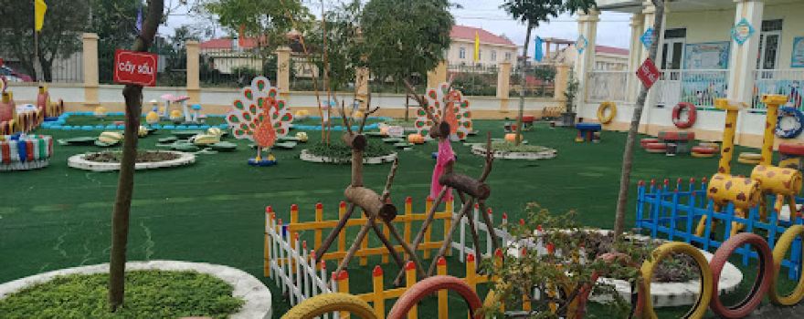 Sân vận động huyện Yên Mô