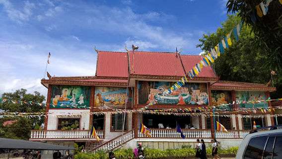Phnom Sorsia Caves