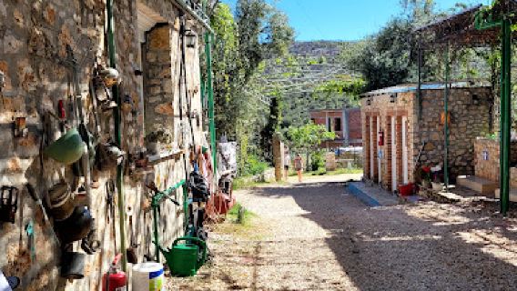 Ksamil Caravan Camping