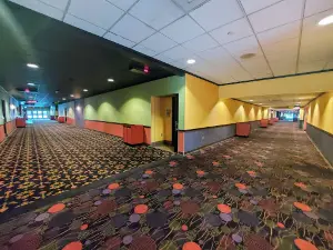 AMC Stonybrook 20