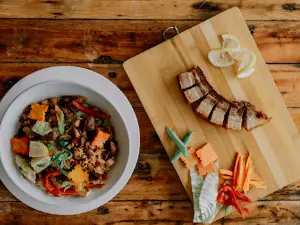 La Marings Restaurant and Catering