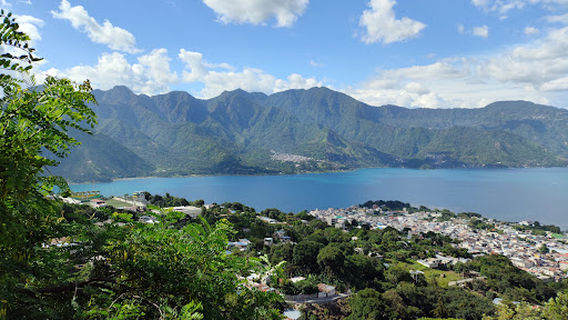 Mirador "NIDO del COLIBRÍ"